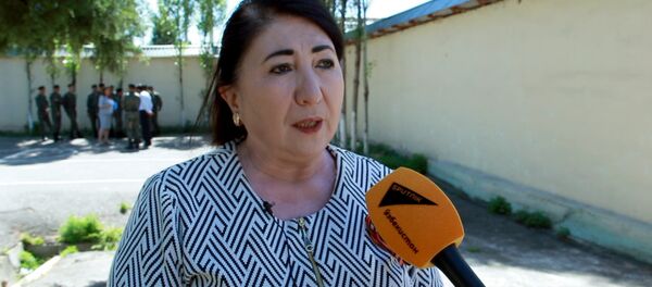 Юнусобод тумани Ҳуснобод фуқаролар йиғини раиси Дилором Тўхтаходжаева. Юнусобод тумани Ҳуснобод фуқаролар йиғини раиси Дилором Тўхтаходжаева. - Sputnik Ўзбекистон