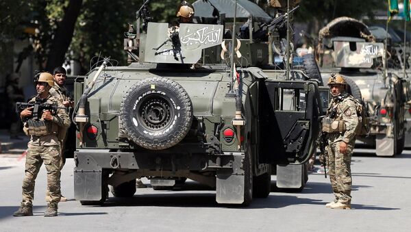 Афганские силы безопасности прибывают на место нападения и обстрела в Кабуле - Sputnik Ўзбекистон
