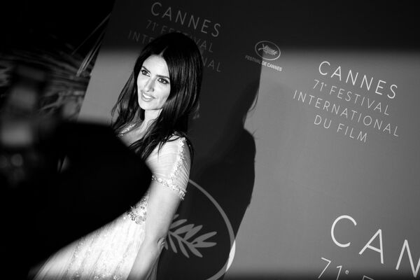 Испанская актриса Пенелопа Крус на фотоколле 71-го Каннского кинофестиваля (8 мая 2018). Канны, Франция - Sputnik Узбекистан