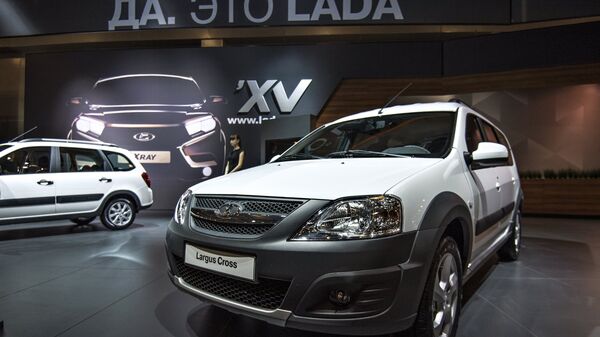 Avtomobil Lada Largus Cross  - Sputnik O‘zbekiston