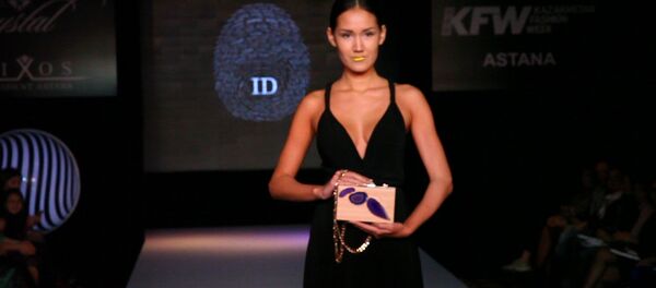 Молодой дизайнер представила свою коллекцию на Kazakhstan Fashion Week - Sputnik Узбекистан