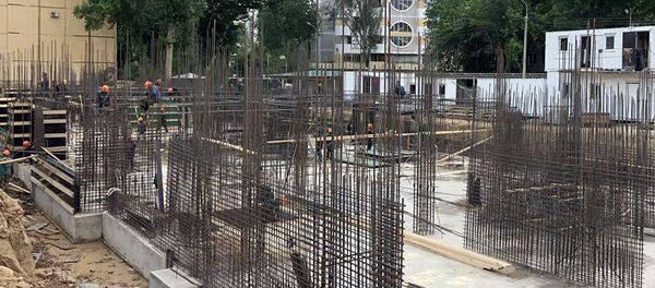 Строительство многоэтажного дома. Строительство многоэтажного дома. - Sputnik Ўзбекистон