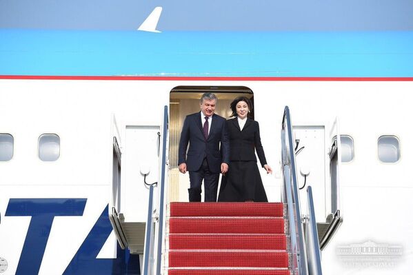 Президент Шавкат Мирзиёев прибыл в Вашингтон - Sputnik Узбекистан