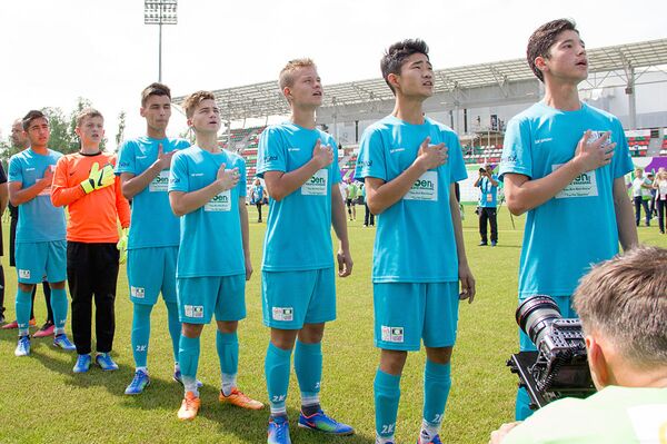 Международный турнир по футболу среди детей-сирот Будущее зависит от тебя - Sputnik Узбекистан