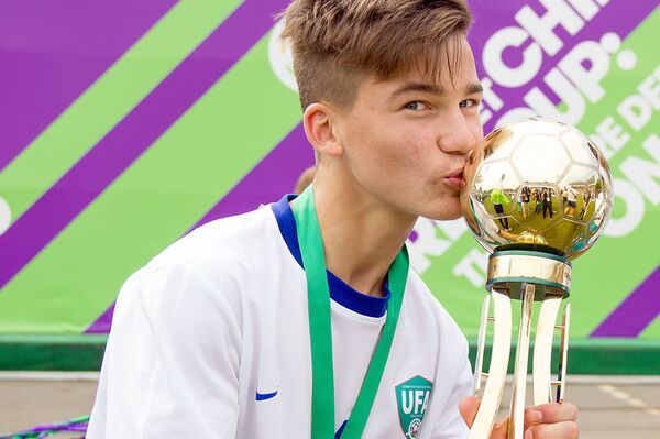 Международный турнир по футболу среди детей-сирот Будущее зависит от тебя - Sputnik Узбекистан