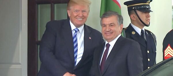 Президент Узбекистана Шавкат Мирзиеёв во время визита в США Президент Узбекистана Шавкат Мирзиеёв во время визита в США - Sputnik Ўзбекистон