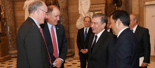 Шавкат Мирзиёев посетил Капитолий Шавкат Мирзиёев посетил Капитолий - Sputnik Узбекистан