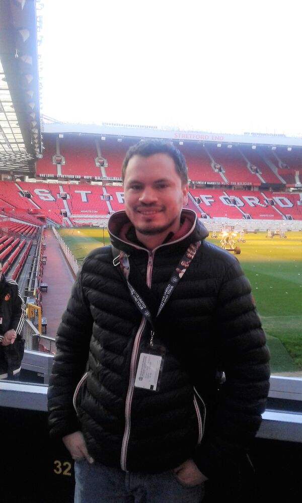 Семеро смелых: как волонтеры из Латинской Америки собираются на ЧМ-2018 Семеро смелых: как волонтеры из Латинской Америки собираются на ЧМ-2018 - Sputnik Узбекистан