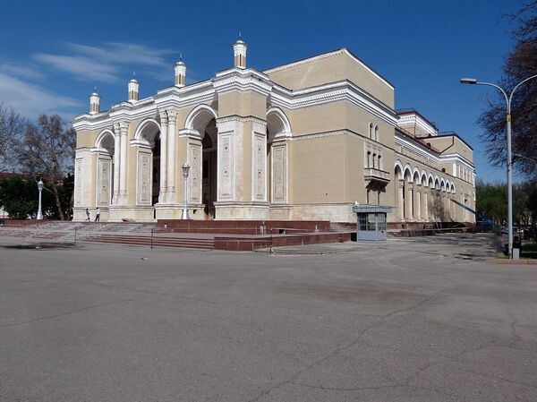 Театр им. Алишера Навои в Ташкенте - Sputnik Узбекистан