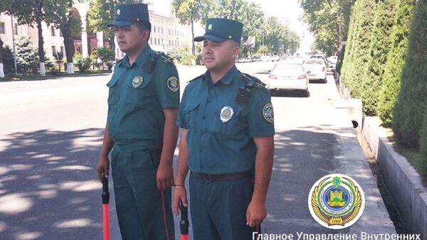 ГУВД города Ташкента приступило к тестированию так называемых «body camer» - Sputnik Ўзбекистон