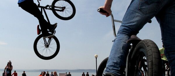 Экстремальные виды спорта в сейтпарке Экстремальные виды спорта в сейтпарке - Sputnik Узбекистан