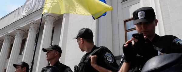 Избирком Мариуполя просит отменить выборы Избирком Мариуполя просит отменить выборы - Sputnik Узбекистан