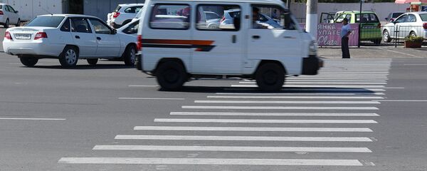 Пешеходный переход в Ташкенте - Sputnik Ўзбекистон