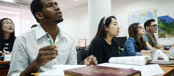 Иностранные студенты Иностранные студенты - Sputnik Ўзбекистон