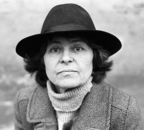 Скончалась режиссер Кира Муратова - Sputnik Узбекистан