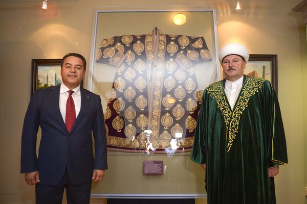 Петербург узбекский: стартовал конгресс Культурное наследие Узбекистана Петербург узбекский: стартовал конгресс Культурное наследие Узбекистана - Sputnik Узбекистан