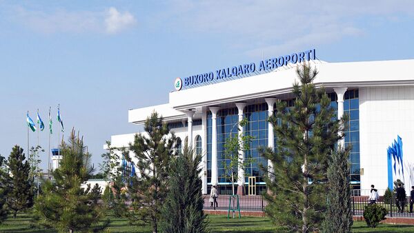 Аэропорт в городе Бухара, Узбекистан - Sputnik Ўзбекистон