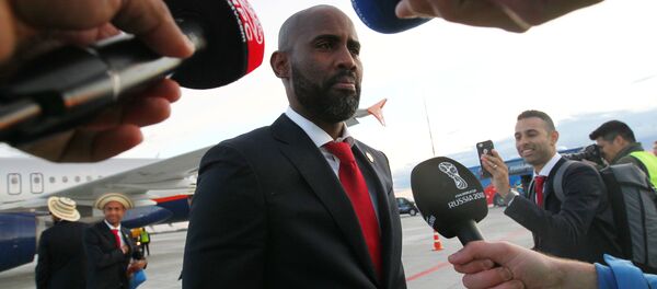 Игрок сборной Панамы Фелипе Балой, прибывший с командой в Саранск для участия в матчах чемпионата мира по футболу 2018 Игрок сборной Панамы Фелипе Балой, прибывший с командой в Саранск для участия в матчах чемпионата мира по футболу 2018 - Sputnik Ўзбекистон