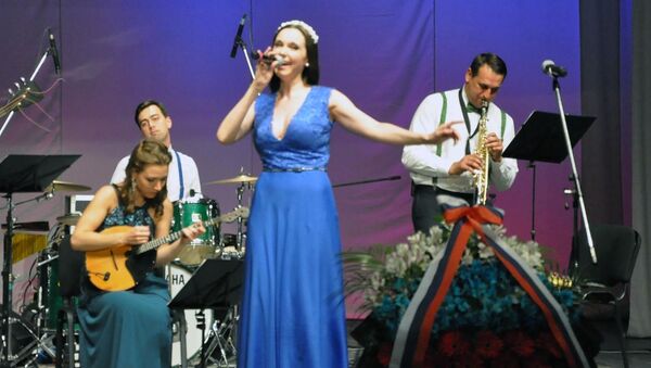 Праздничный концерт к Дню России прошел в Ташкенте - Sputnik Узбекистан