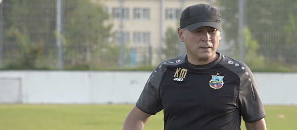 Главный тренер футбольного клуба Бунёдкор Мирджалол Касымов - Sputnik Узбекистан