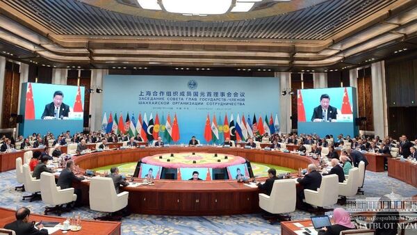 Саммит ШОС проходит в китайском прибрежном городе Циндао - Sputnik Узбекистан