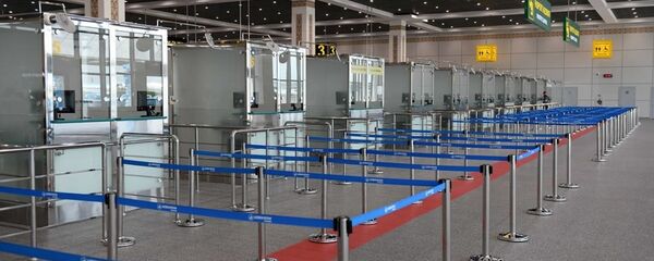 Кабинки паспортного контроля - Sputnik Узбекистан