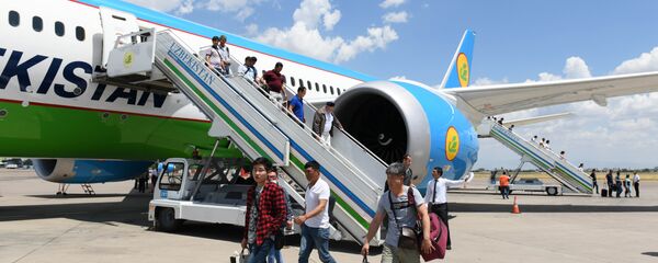 Терминал принял первых пассажиров, прилетевших рейсом Узбекских авиалиний из Сеула в Ташкент. Терминал принял первых пассажиров, прилетевших рейсом Узбекских авиалиний из Сеула в Ташкент. - Sputnik Ўзбекистон