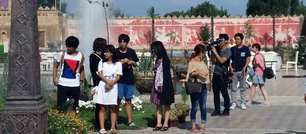 Японские журналисты в Самарканде Японские журналисты в Самарканде - Sputnik Узбекистан