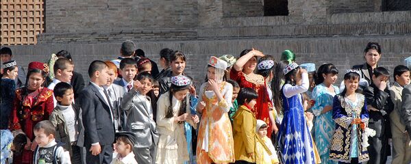 Дети во время праздника в Самарканде - Sputnik Узбекистан