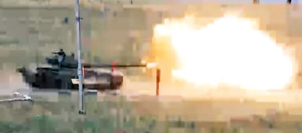 На Чирчикском общевойсковом полигоне прошли соревнования по танковому биатлону среди войск Министерства обороны. - Sputnik Узбекистан