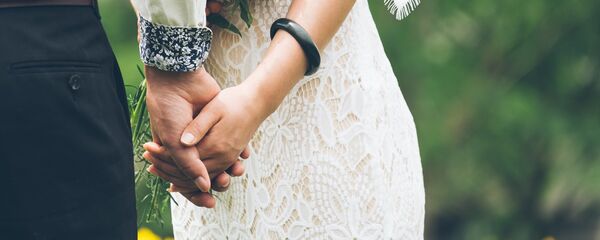 Молодожены, архивное фото - Sputnik Ўзбекистон