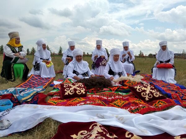 На фестивале собрались гости из самых разных уголков Евразии - Sputnik Узбекистан