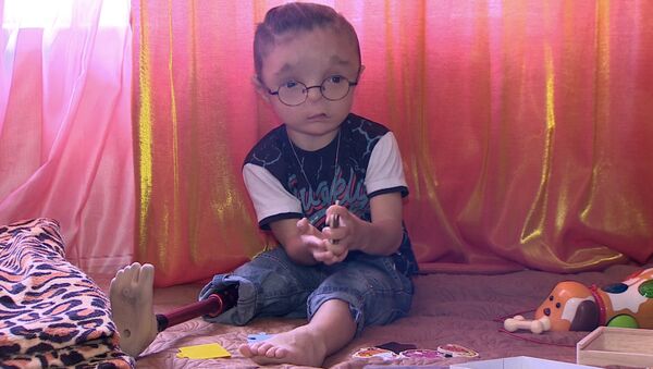 История маленького Рустама - мальчика с особенностями развития - Sputnik Узбекистан
