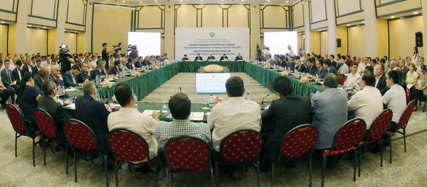 В Ташкенте прошла первая встреча в рамках Единой площадки по обсуждению инвестиционных предложений для инвесторов - Sputnik Узбекистан