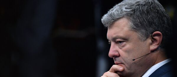 Президент Украины Петр Порошенко Президент Украины Петр Порошенко - Sputnik Ўзбекистон