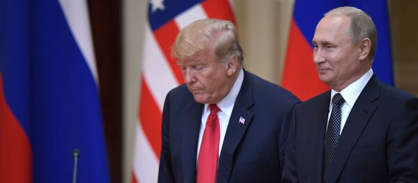 Встреча президента РФ Владимира Путина и президента США Дональда Трампа в Хельсинки - Sputnik Узбекистан