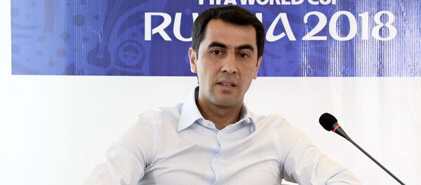 Узбекский футбольный арбитр Равшан Ирматов Узбекский футбольный арбитр Равшан Ирматов - Sputnik Узбекистан