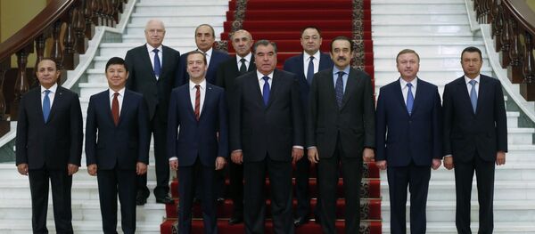 Участники заседания Совета глав правительств СНГ в Душанбе - Sputnik Узбекистан