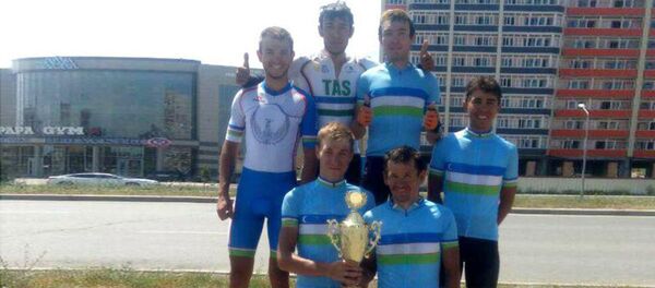 Сборная Узбекистана по велоспорту заняла первое место на соревнованиях в Усть-Каменогорске - Sputnik Узбекистан