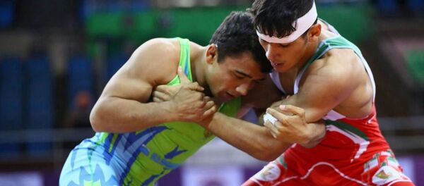Узбекистанцы заняли призовые места по греко-римской борьбе на чемпионате Азии - Sputnik Узбекистан