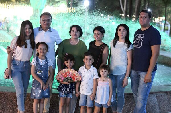 Касымов: кино должно быть интересным и понятным, но искусством - Sputnik Узбекистан