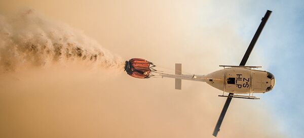 Работа Джастина Салливана из серии В огне: за гранью Работа Джастина Салливана из серии В огне: за гранью - Sputnik Узбекистан