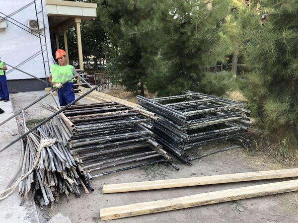 Обратно к красоте: в Ташкенте восстановят закрашенную мозаику - Sputnik Узбекистан