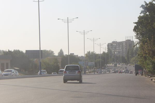 Дороги Ташкента в сильную жару - Sputnik Узбекистан