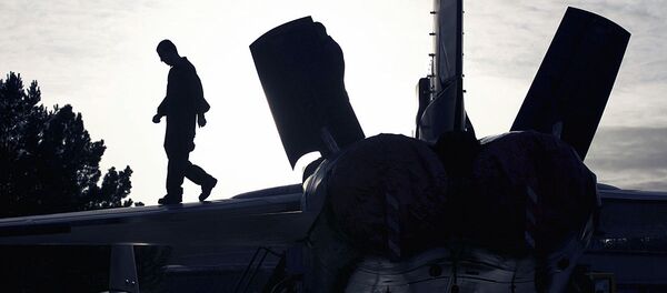 Военнослужащие ВВС Англии  - Sputnik Узбекистан