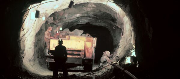 Добыча вольфрама - Sputnik Узбекистан