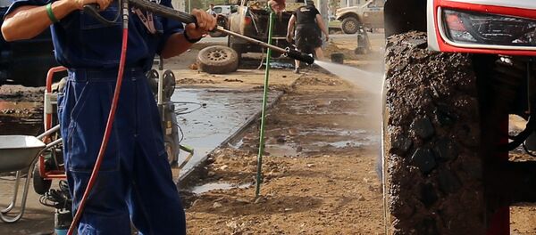 Мойка колес Мойка колес - Sputnik Ўзбекистон