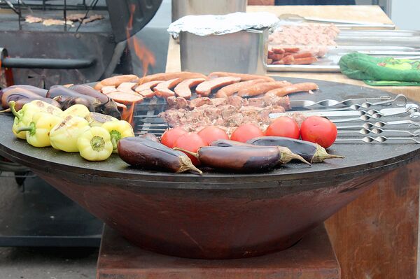 Узбекский вкус Москвы, или Новые открытия в плове - Sputnik Узбекистан