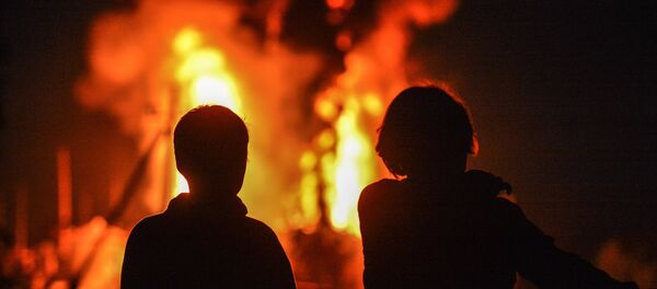 Пожар в ночном клубе Бухареста - Sputnik Узбекистан