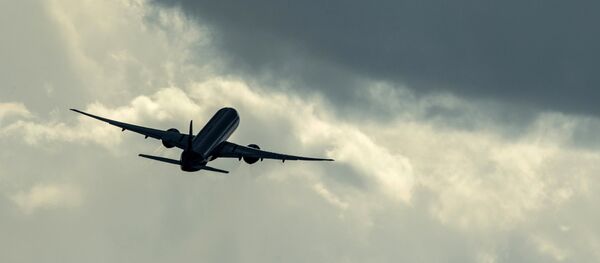 Самолет Airbus A321 Самолет Airbus A321 - Sputnik Узбекистан